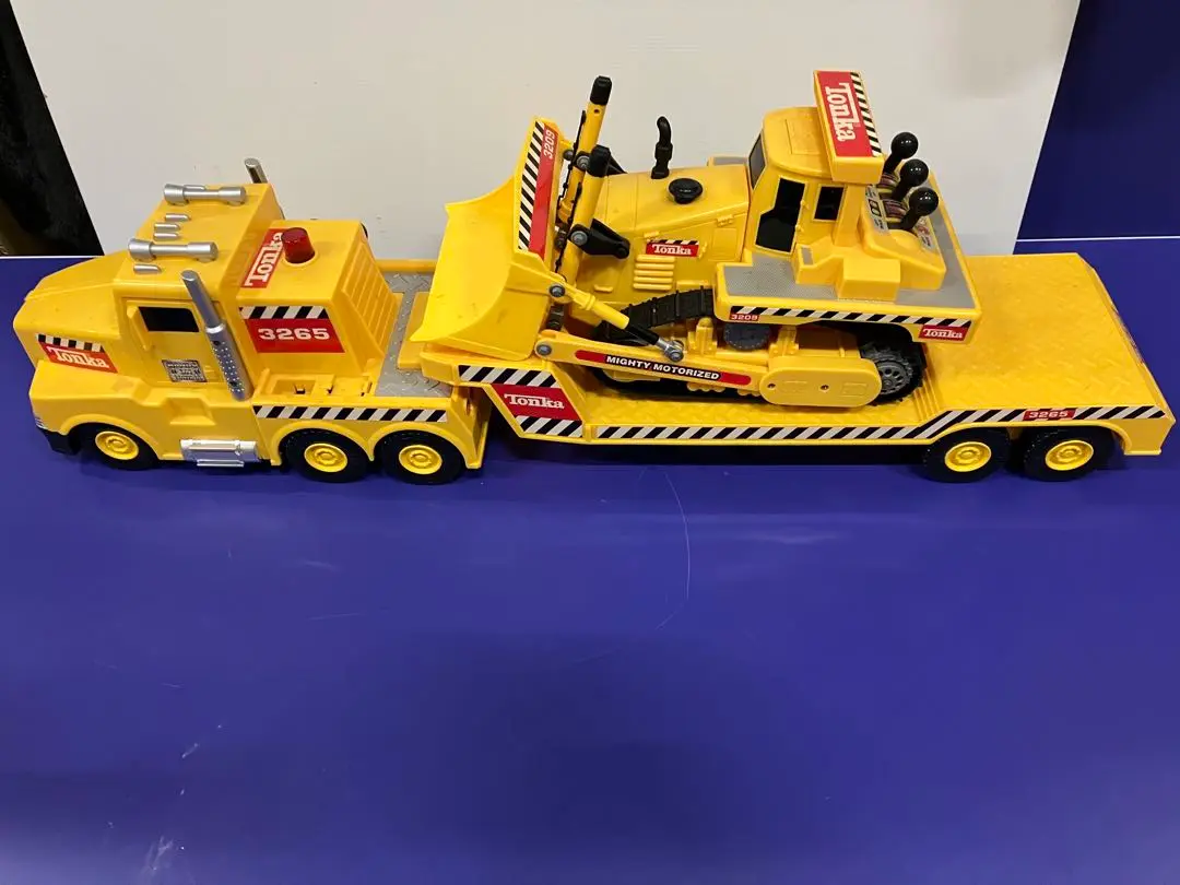 B0401)希少 tonka おもちゃ　ブルドーザー　三台　電動　レア 韓国 ファッション通販 三台 ブルドーザー おもちゃ tonka B0401