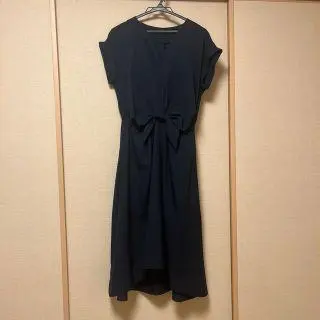 Thumbnail of Navy short-sleeved long dress with waist ribbon