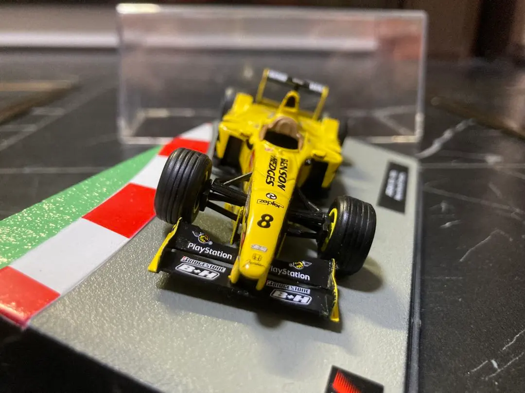 Thumbnail of F1 Machine Collection: Jordan 199 BENSON & HEDGES Specification