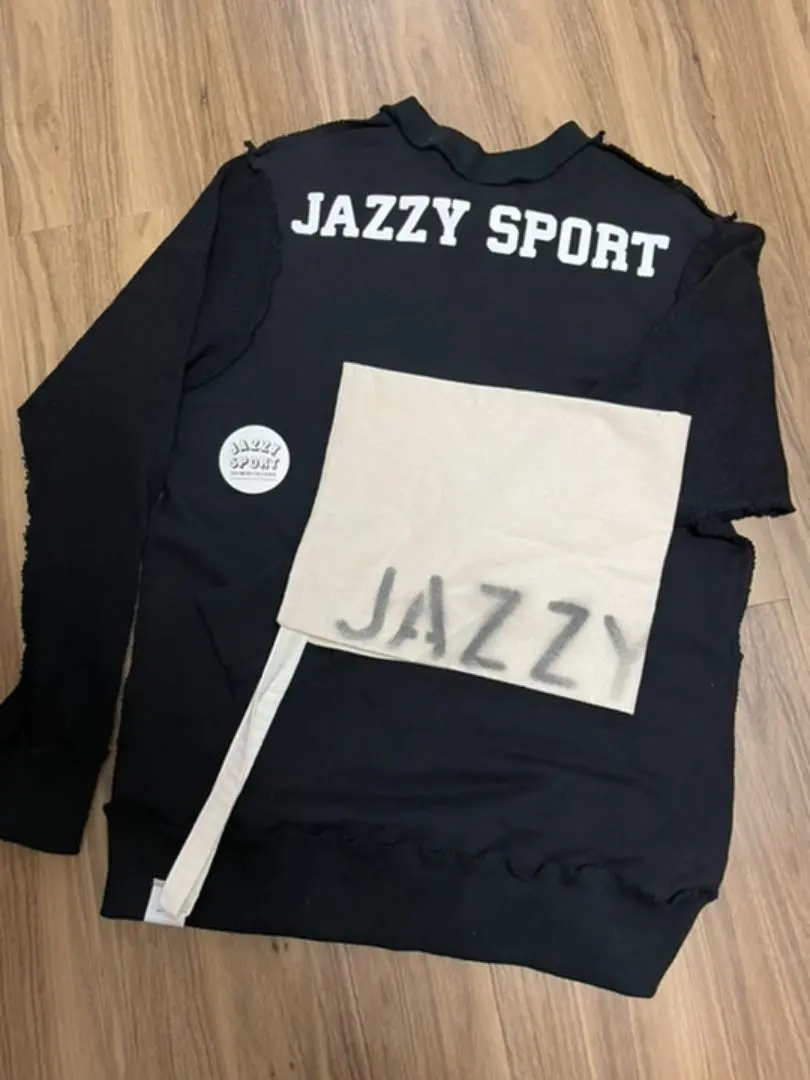 2025年最新】jazzy sport スウェットの人気アイテム - メルカリ
