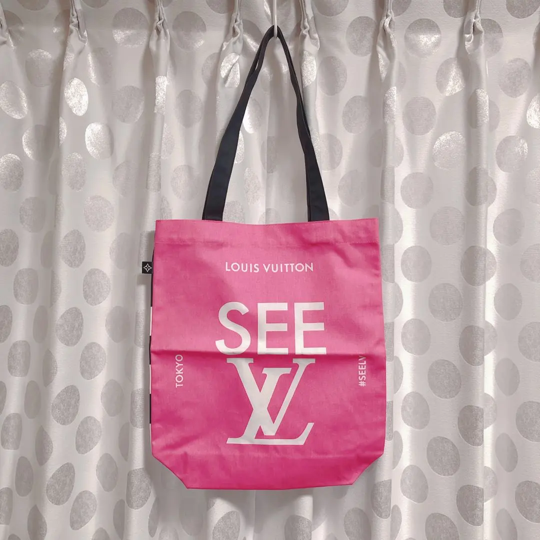 新品　非売品 SEE LV ルイヴィトン 来場者限定　トートバッグ　seelv SEE LV】ルイ・ヴィトンの限定トートバッグがもらえちゃう