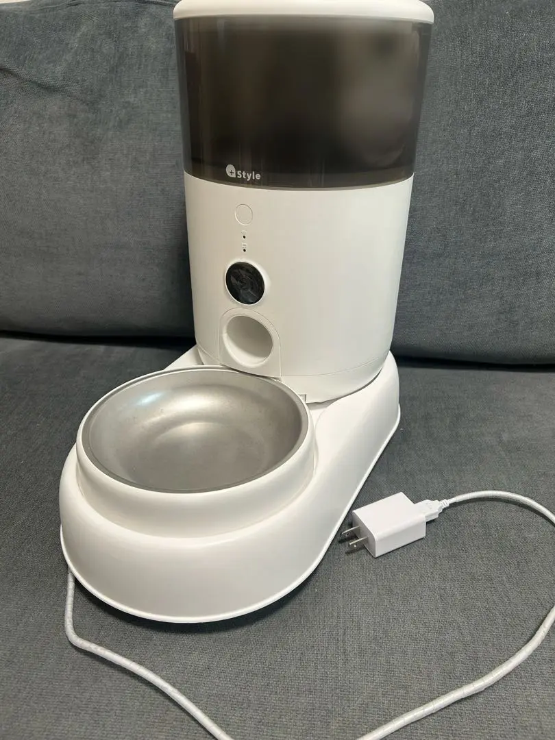 【未使用】+Style もぐもぐウォッチャー【自動給餌器】 楽天市場】【+Style スマート家電】自動給餌器 もぐもぐ