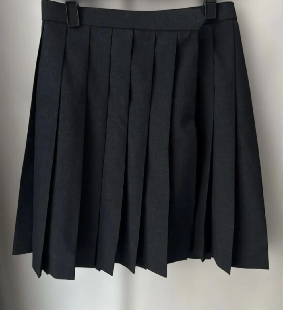 CONOMi 素色百褶裙 的縮圖