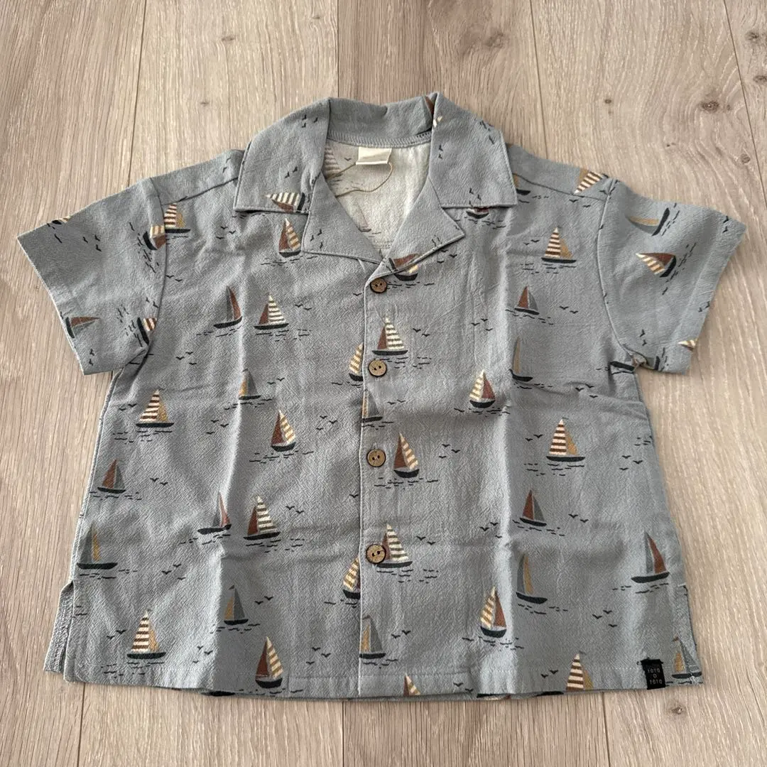 Thumbnail of Sailboat Pattern Short-Sleeve Shirt