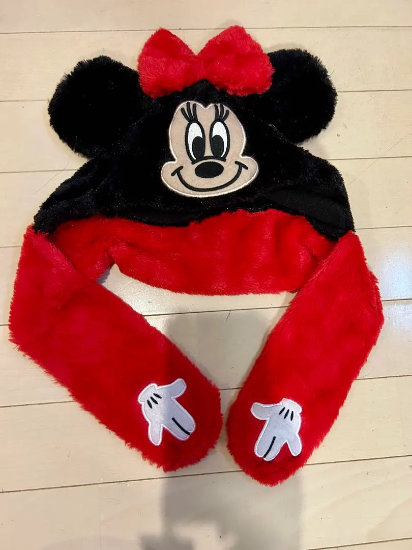 Thumbnail of Minnie Mouse Fluffy Hat