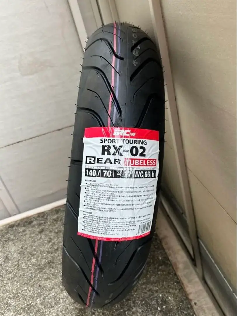 ジクサー150  100/80 17 　140/70 17    タイヤ　中古 ジクサー150 100/80 17 140/70 17 タイヤ 中古 - メルカリ