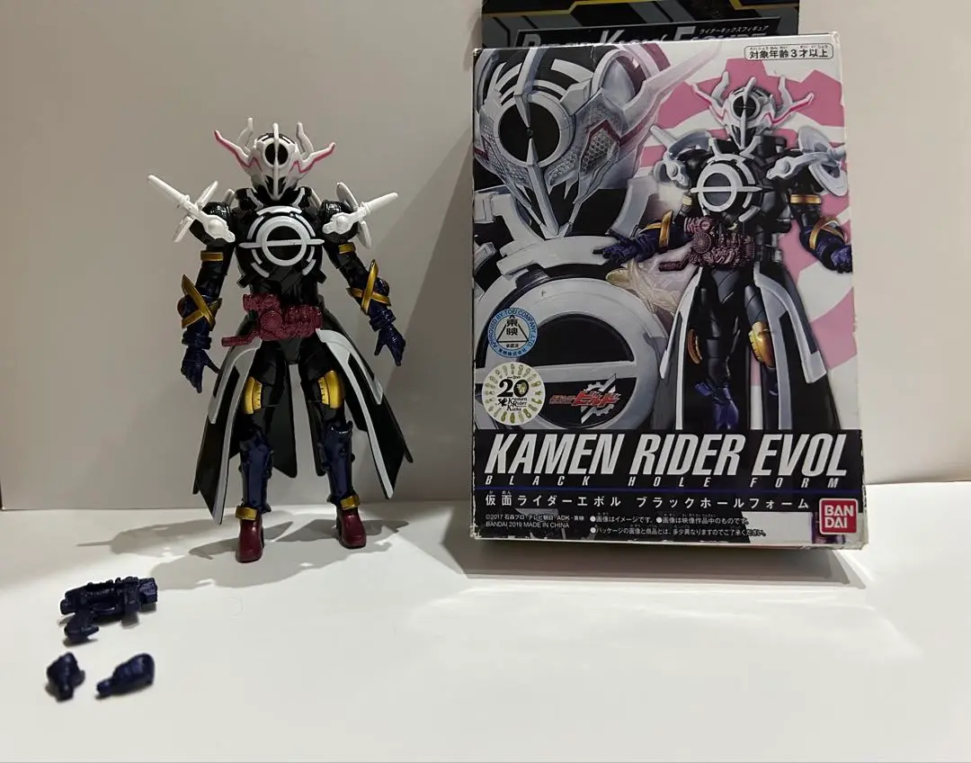 仮面ライダージオウ RKFレジェンドライダーシリーズ 仮面ライダーエボル コブラフォーム mxn26g8 レビュー】 RKF レジェンドライダーシリーズ 仮面ライダーエボル