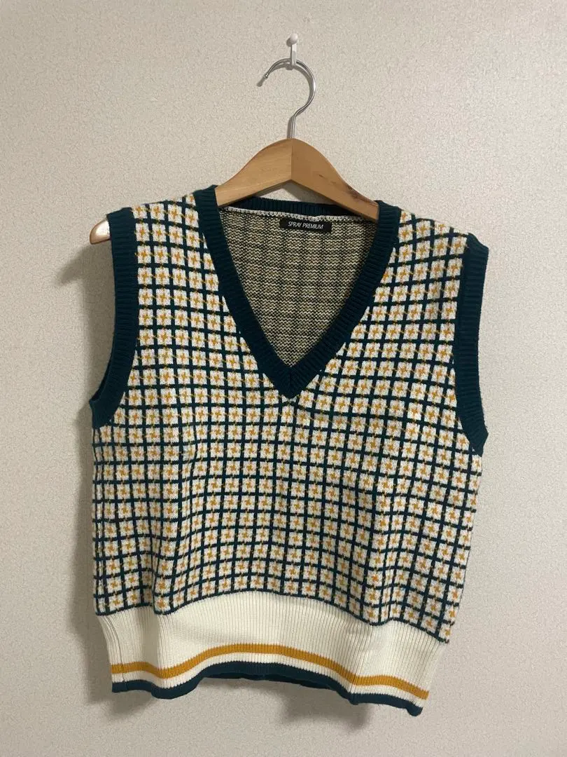 SPRAY PREMIUM 格紋針織背心 的縮圖