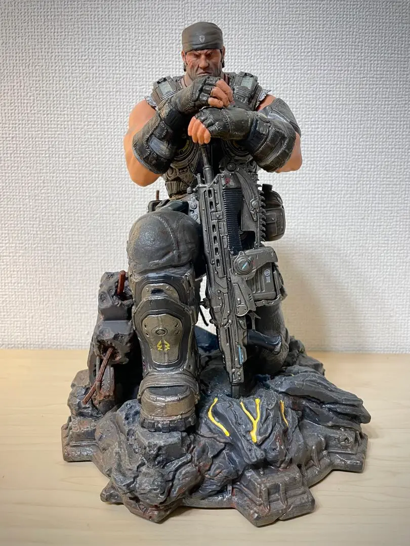 マーカス・フェニックス 数量限定フィギュア 中古美品 マーカス・フェニックス 「Gears of War 3」 数量限定フィギュア