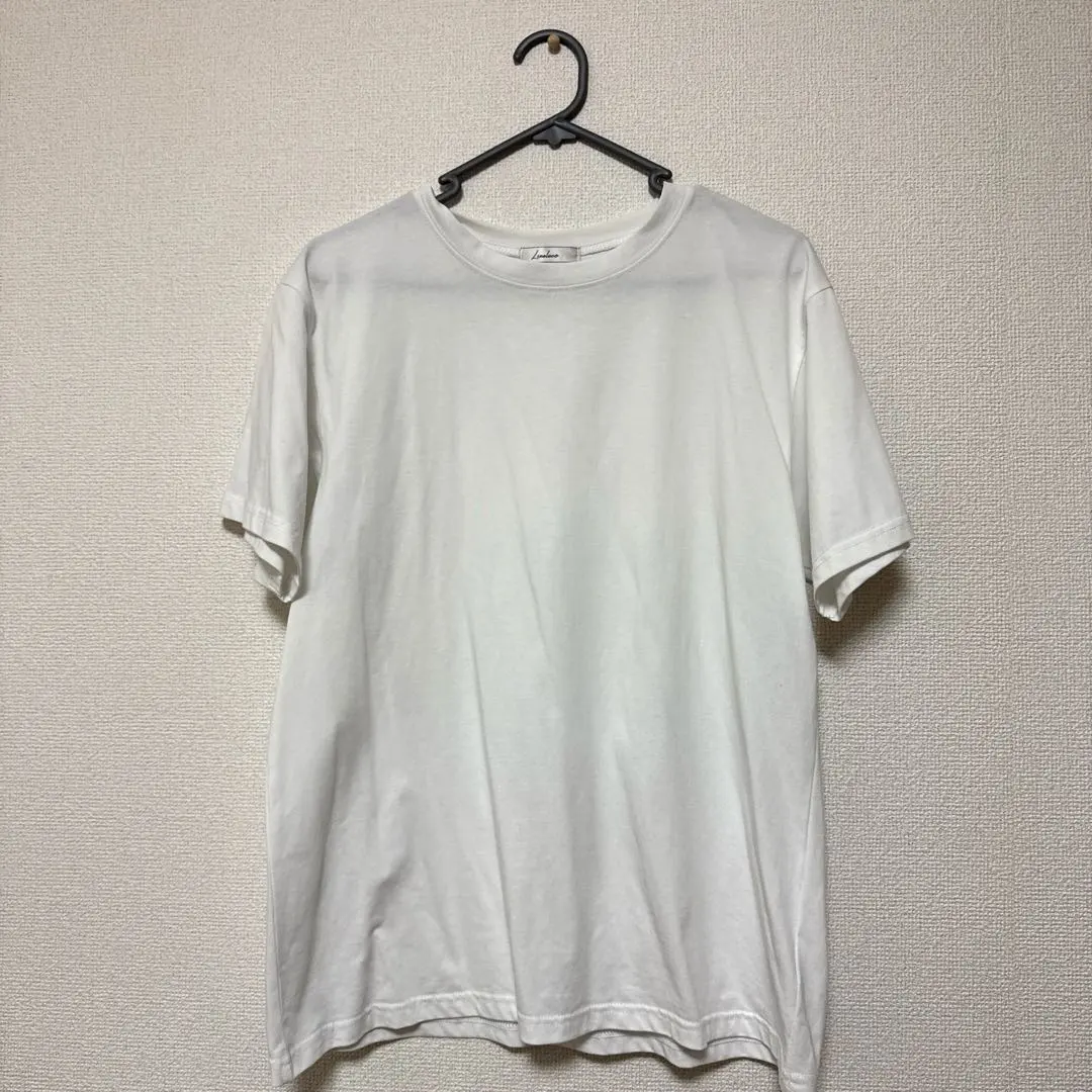 Thumbnail of Shimamura plain white T-shirt, size L