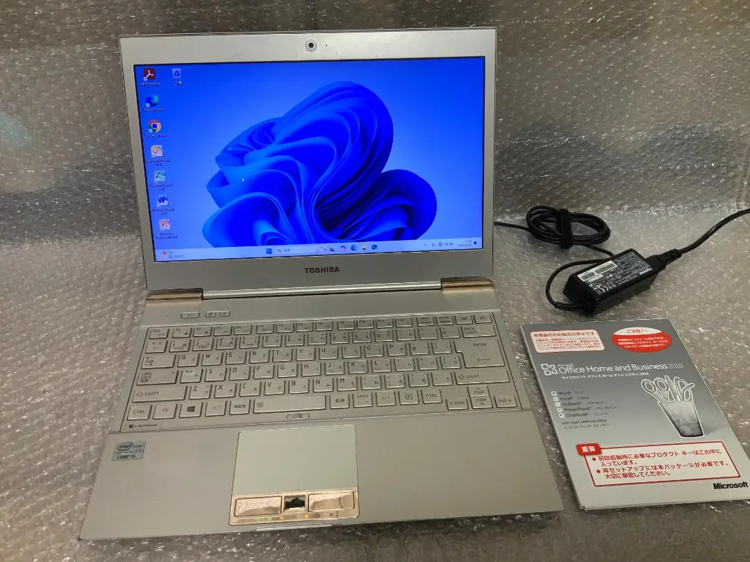 【超軽量1.1kg！すぐ使える！】TOSHIBA dynabook R632/G 超軽量1.1kg！すぐ使える！】TOSHIBA dynabook R632/G