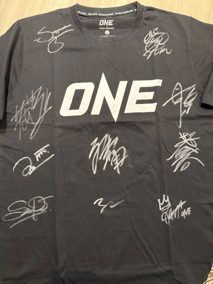 安保 瑠輝也　直筆サイン入りTシャツ 2025年最新】安保瑠輝也サインの人気アイテム - メルカリ