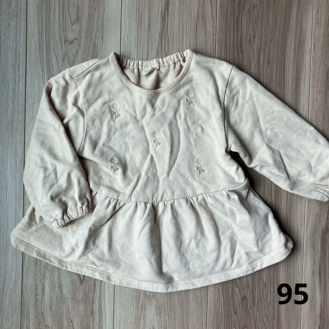 Thumbnail of Birthday tete a tete Floral embroidery tunic long sleeve