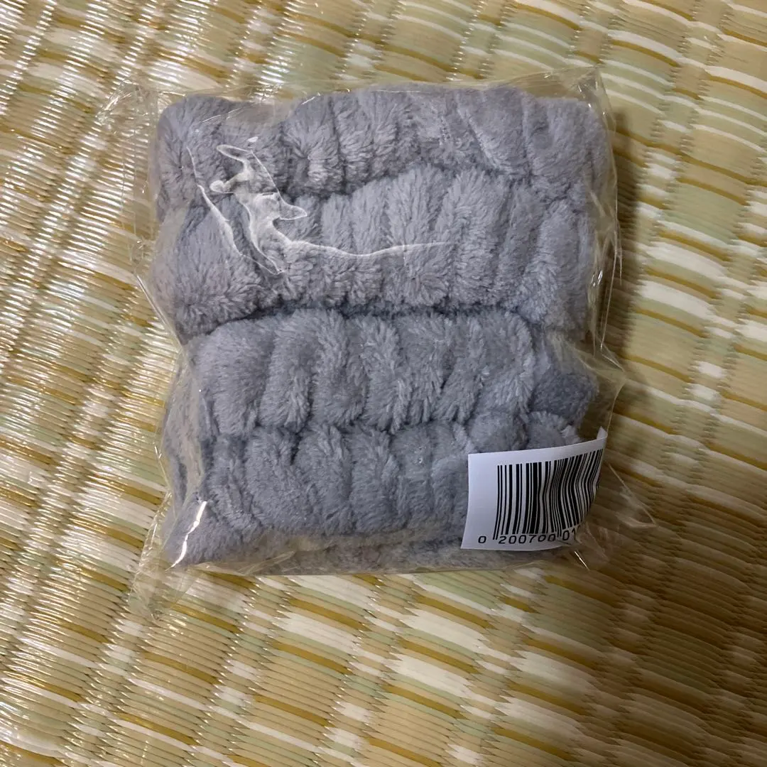 Thumbnail of Wash face wristbands