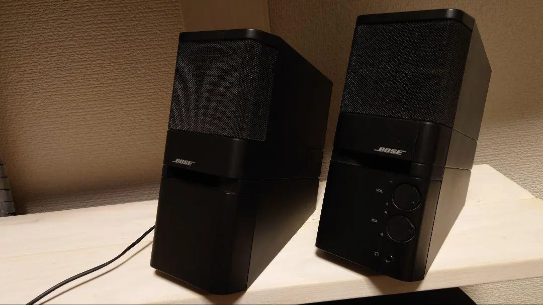 匿名配送☆Bose ボーズ MediaMate PCスピーカー 鳴音良好 思い出家電】BOSEのPC用スピーカー「MediaMate」 - 家電Watch