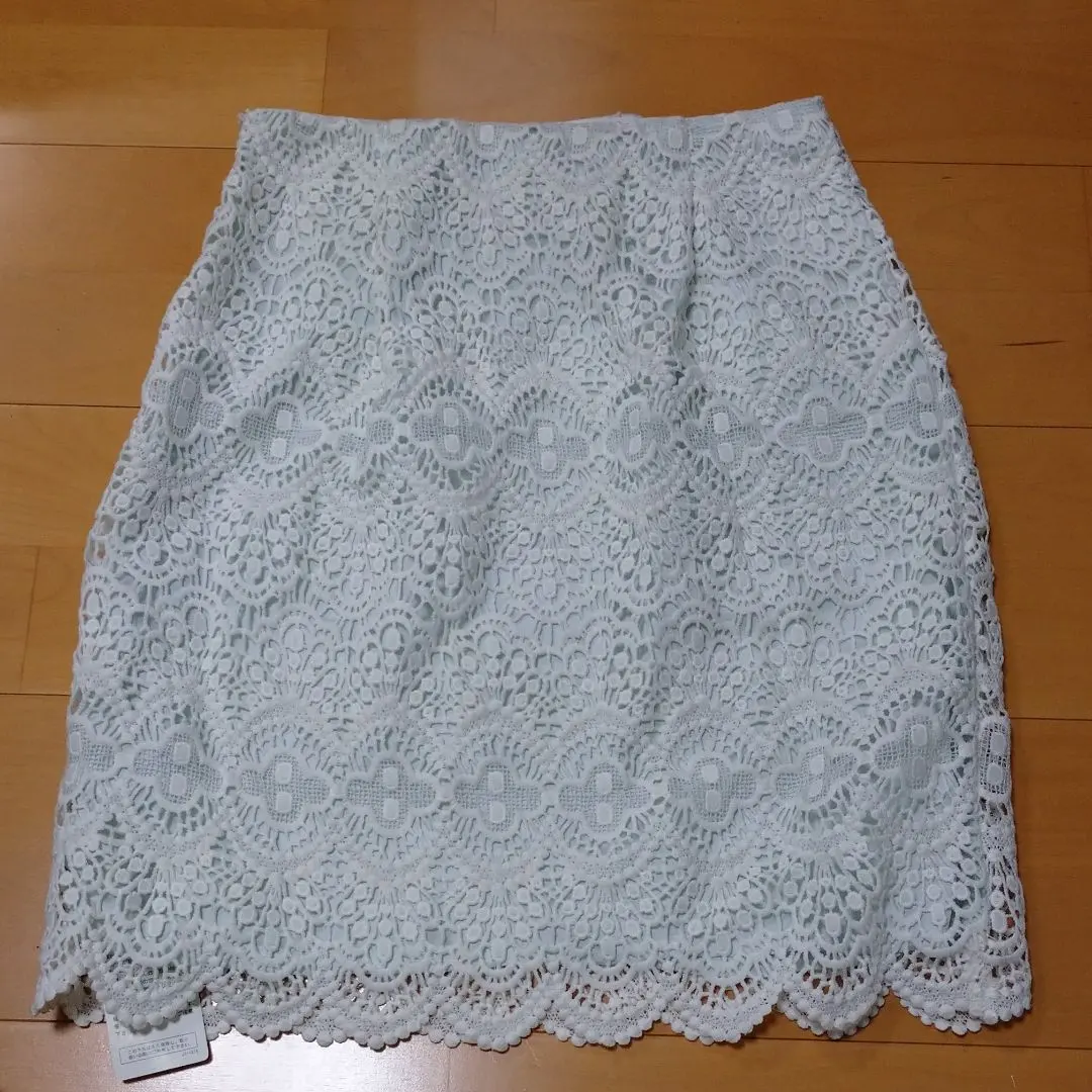 Thumbnail of Lace skirt