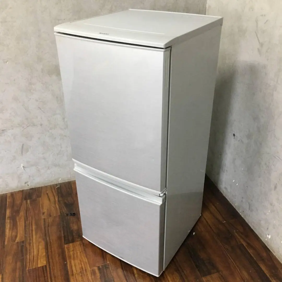 洗濯機とセット★中古★SHARP 137L 冷蔵庫 【SJ-D14C-S】 中古 2ドア冷蔵庫 137L つけかえどっちもドア シルバー シャープ