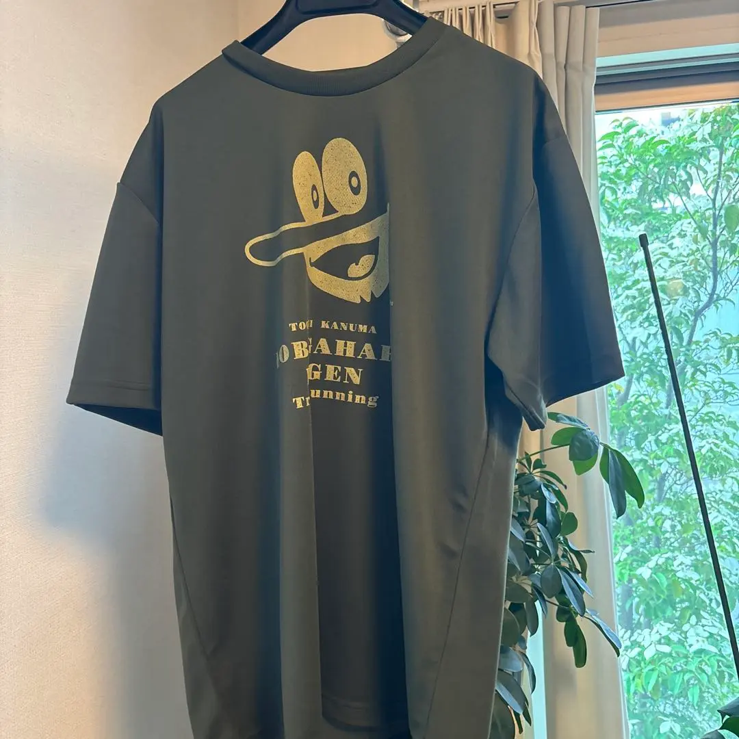 越野跑 衫 United Athle T恤 L碼 的縮圖