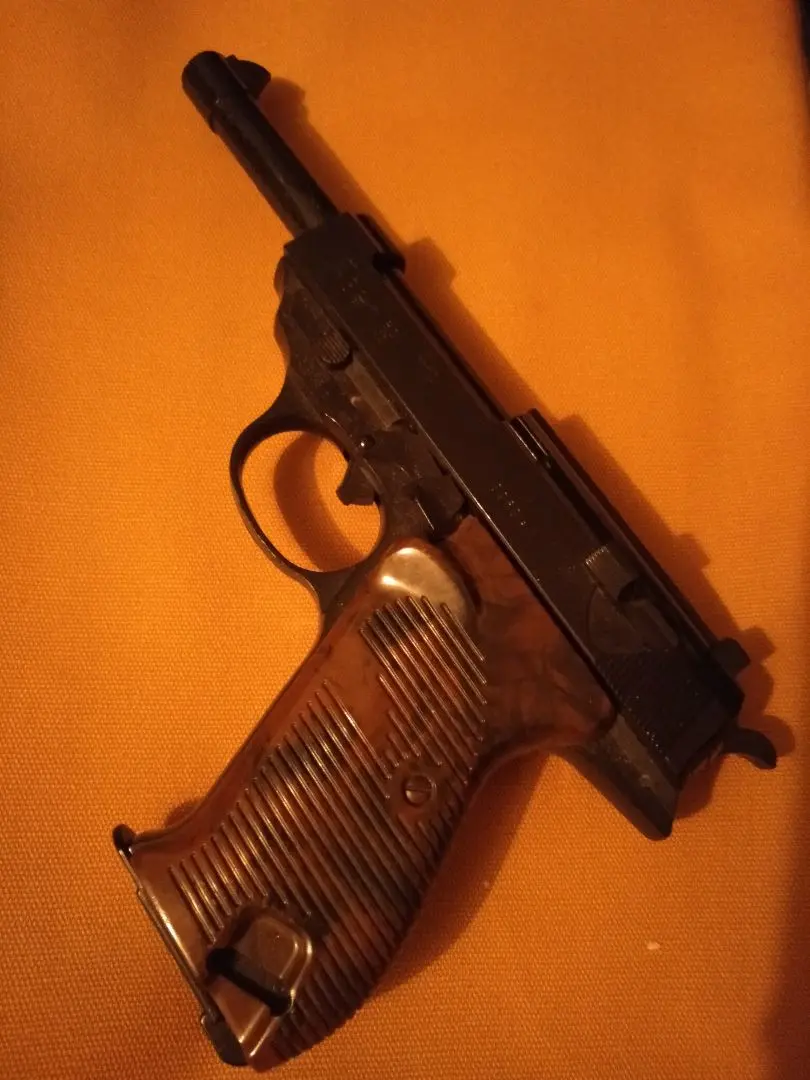 マルゼン ワルサーP38 ＋ 木製グリップ