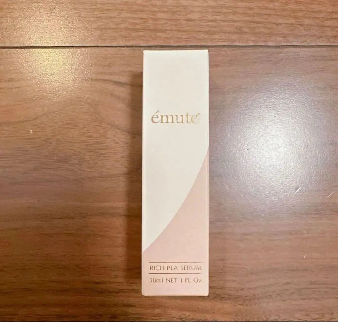 ☆新品未使用☆emute エミューテ リッチプラセラム美容液 fit=scale-down,w=1200