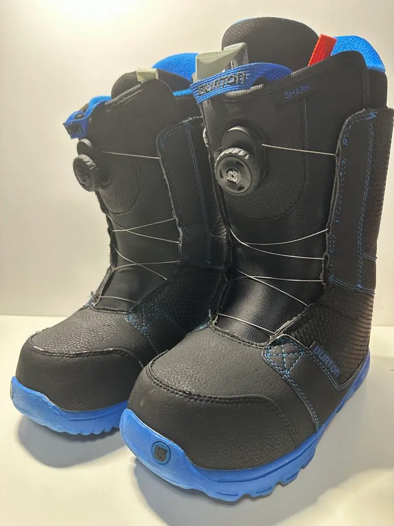 バートン　BURTON シャーク　ボア　27.5 2025年最新】バートンシャークボアの人気アイテム - メルカリ