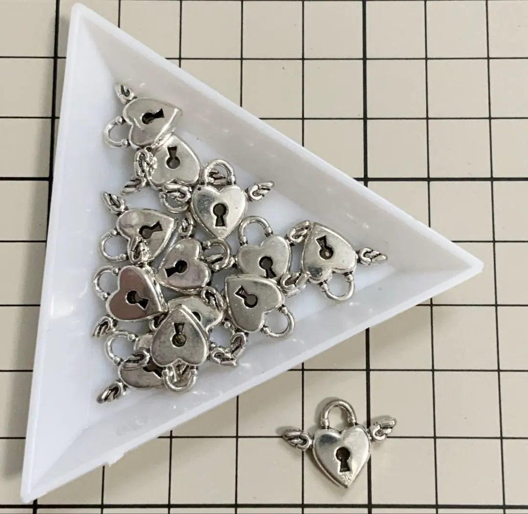 Thumbnail of Antique Silver Metal Charms - Keys - 12 Pieces