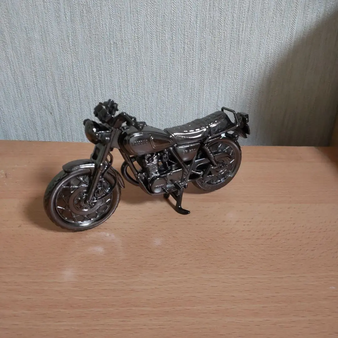 【訳あり】YAMAHA SR500 ミニレプリカ　世界の名車シリーズ 後払い手数料無料】 訳あり】YAMAHA 世界の名車シリーズ ミニ