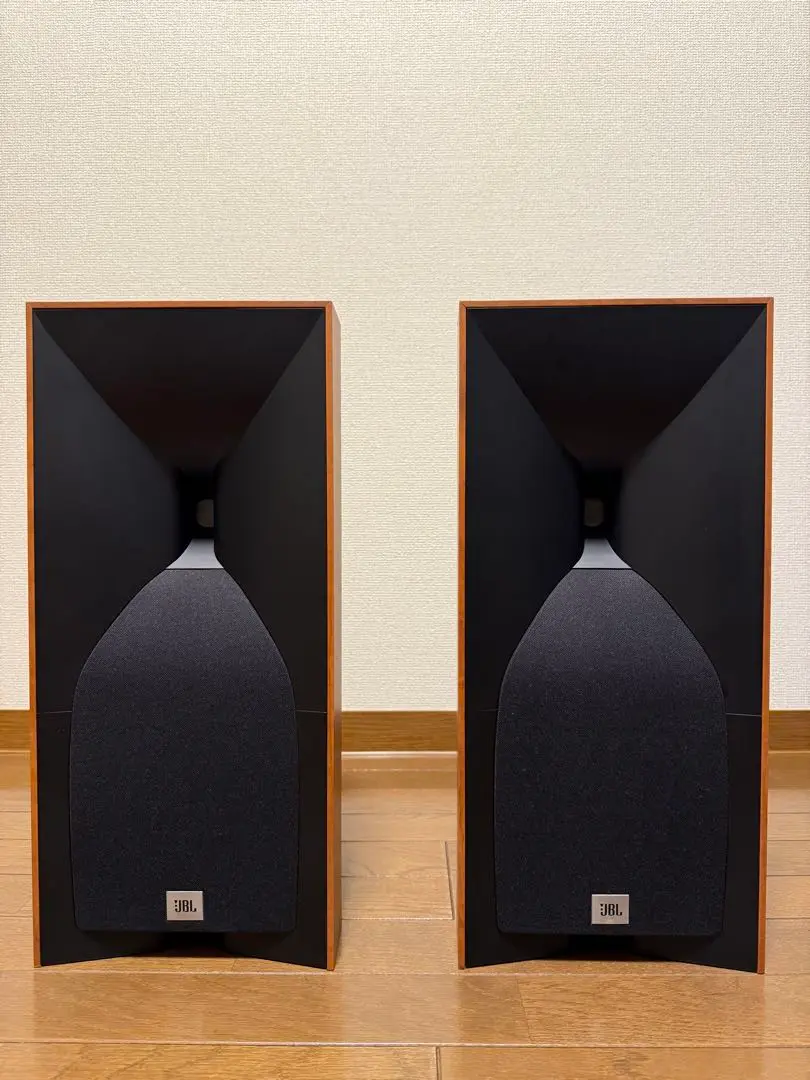 Amazon.com: JBL Studio 530 2-Way 5.25-Inch Bookshelf
