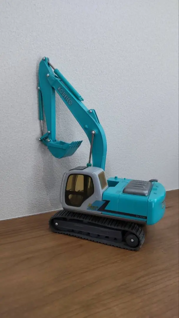 コベルコ建機  Dynamic Acera SK200  1/40 コベルコ建機 Dynamic Acera SK200 1/40 - メルカリ