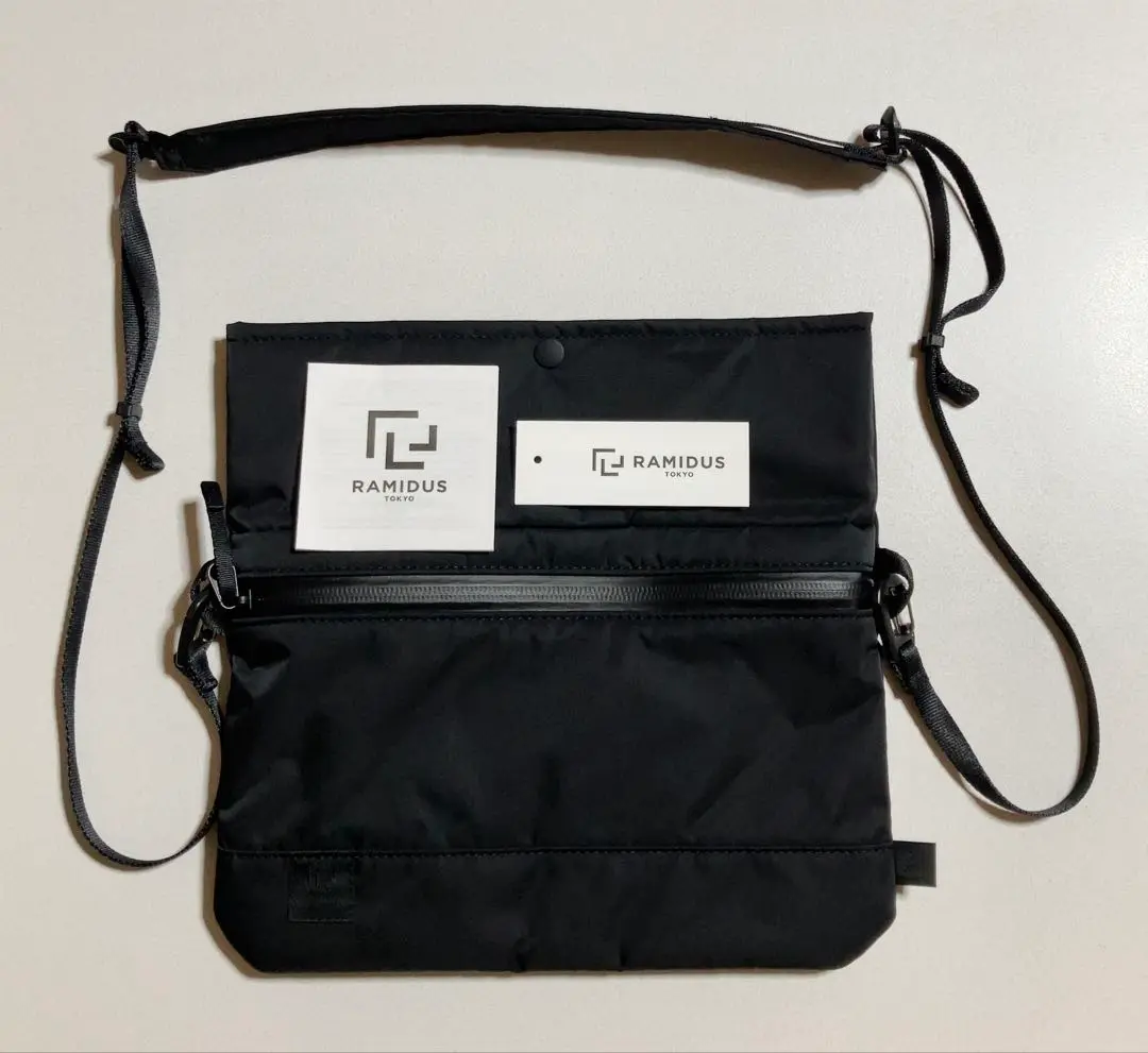 RAMIDUSサコッシュ美品値下げ 濃紺 B023003-BLACK_01.jpg?v=