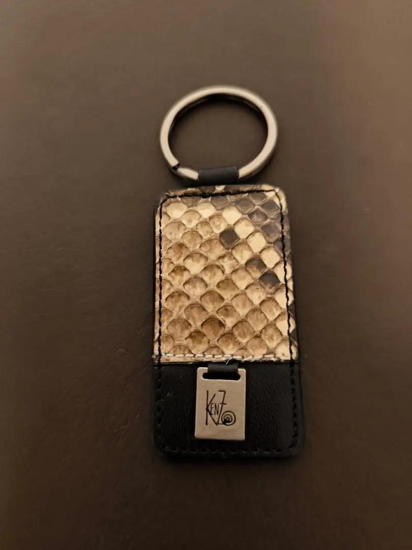 KENZO キーホルダー　キーチャーム　未使用　① KENZO - KENZO キーホルダー 未使用品の通販 by FF's shop