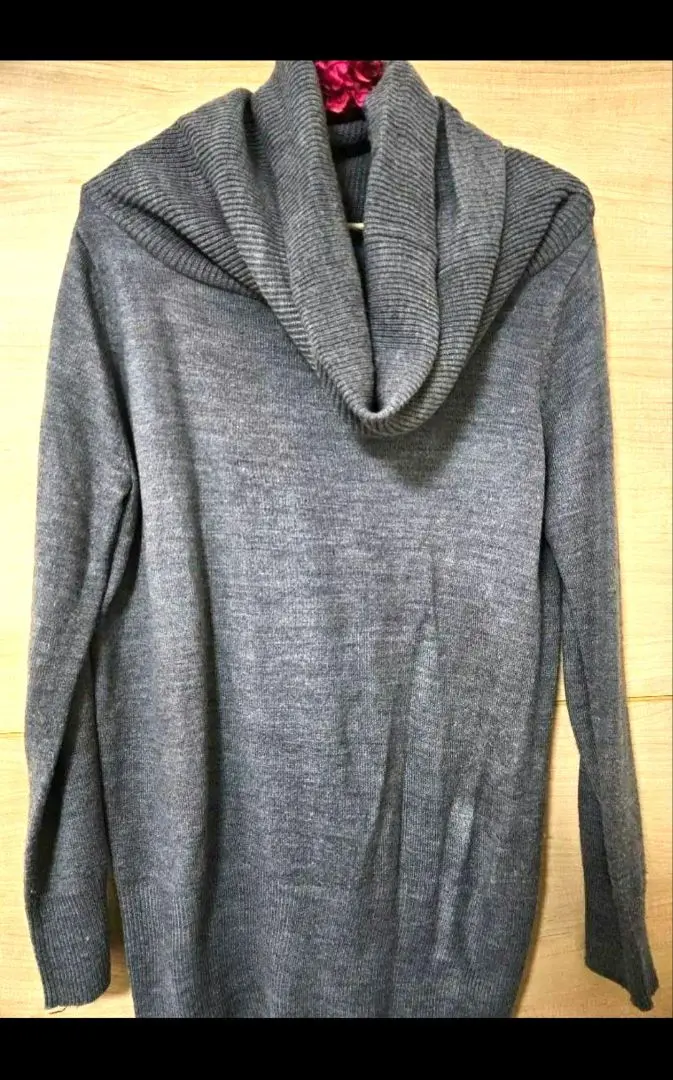 Thumbnail of Sweater, gray, beautiful condition ♥️
