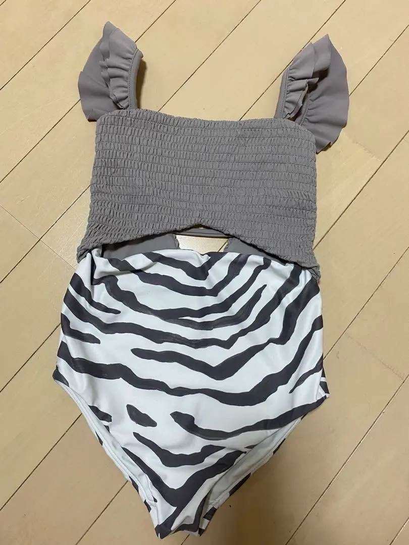 ALEXIA STAM Baby 水着 ゼブラ 115 立ち会え 美品