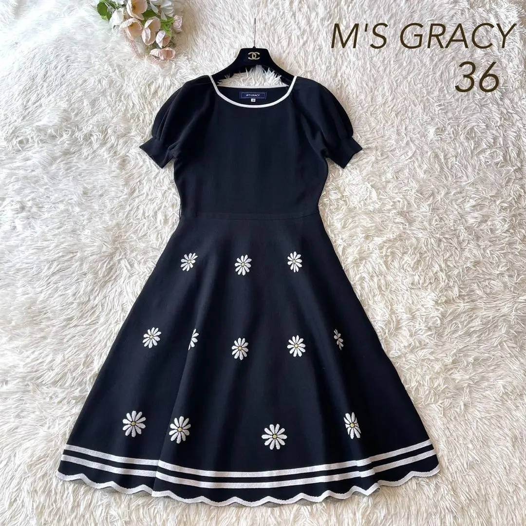 Thumbnail of Excellent condition M'S GRACY 2022 Flower Knit Dress Black 36