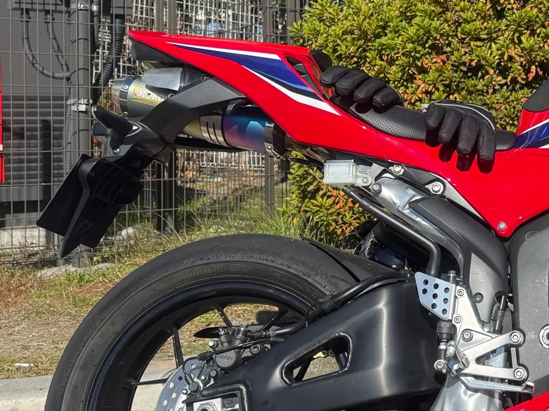 お値下げ❗️CBR600RR PC37後期05-06 JMCAモリワキ　マフラー お値下げ❗️CBR600RR PC37後期05-06 JMCAモリワキ マフラー