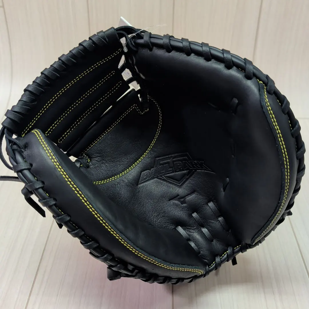 美津濃 少年軟式用捕手手套 球場 右投 黑色 新品 的縮圖