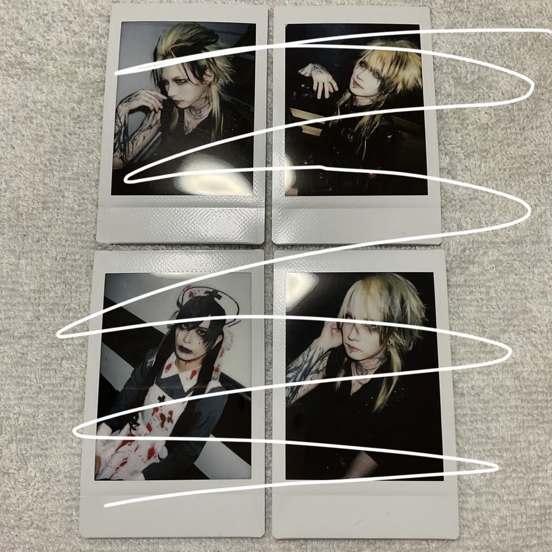 JILUKA Boogie Zyean Sena Ricko 拍立得照片 萬聖節 的縮圖