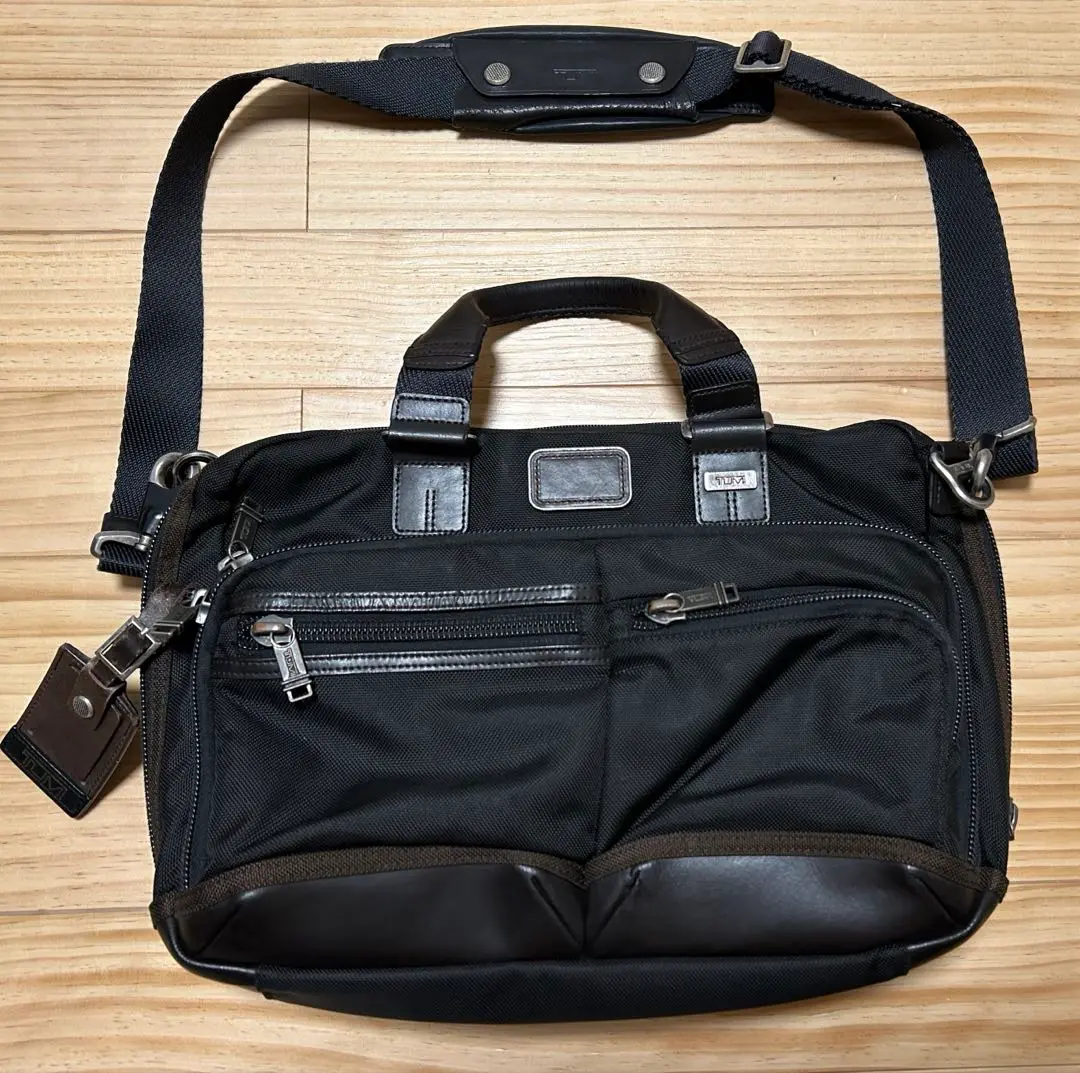 TUMI ALPHA BRAVO 型式:222640 ネイビー 2way 2025年最新】222640 tumiの人気アイテム - メルカリ