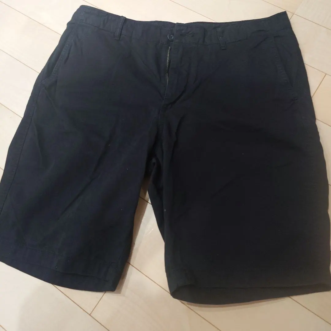 Thumbnail of Uniqlo Shorts L