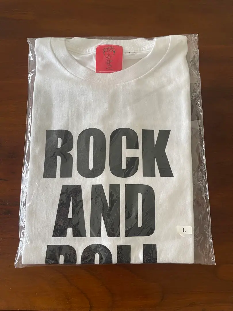 2025年最新】rock and roll hero tシャツの人気アイテム - メルカリ