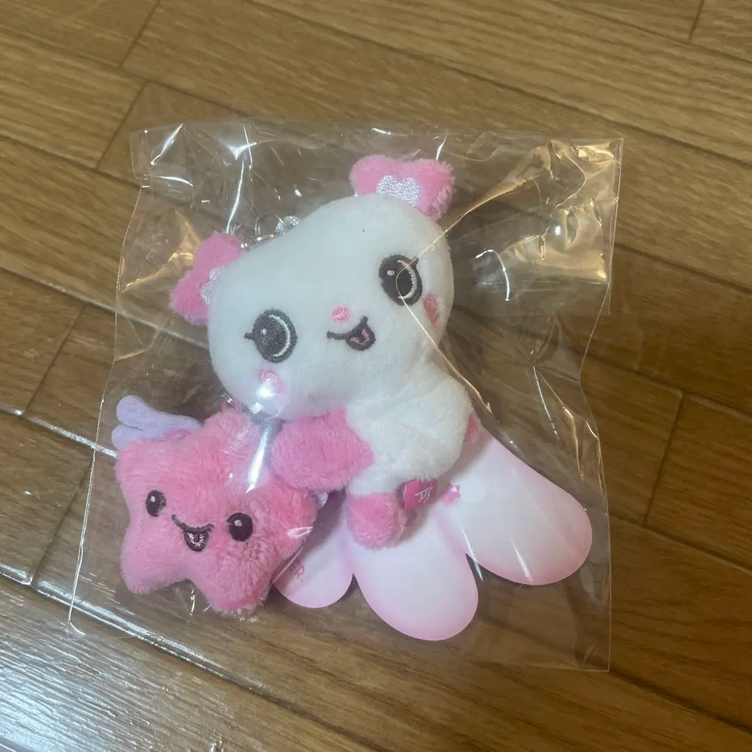 Thumbnail of NCT WISH Sakuya Fanlight Keyring