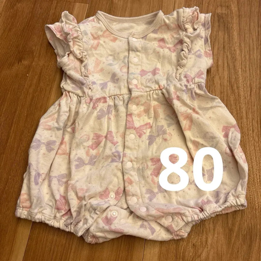 Thumbnail of Baby romper, 80cm