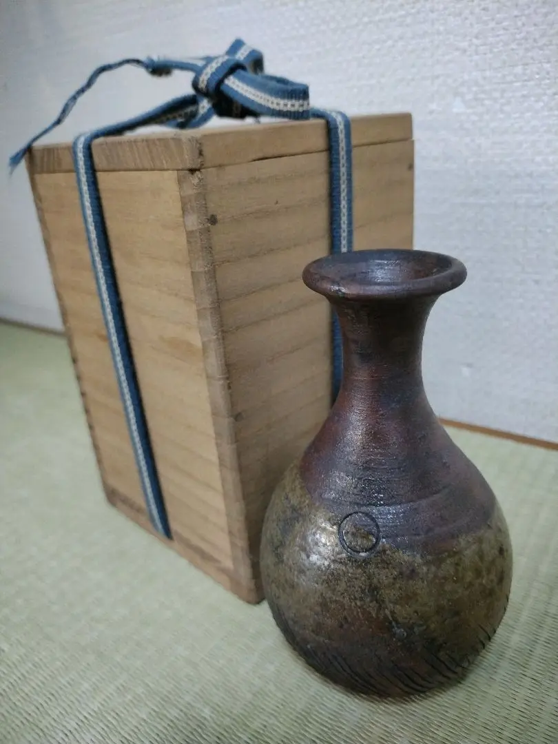 【珍品】古備前　飛胡麻轆轤(ろくろ)目花生( 桂 又三郎鑑定) 珍品】古備前 飛胡麻轆轤(ろくろ)目花生( 桂 又三郎鑑定)