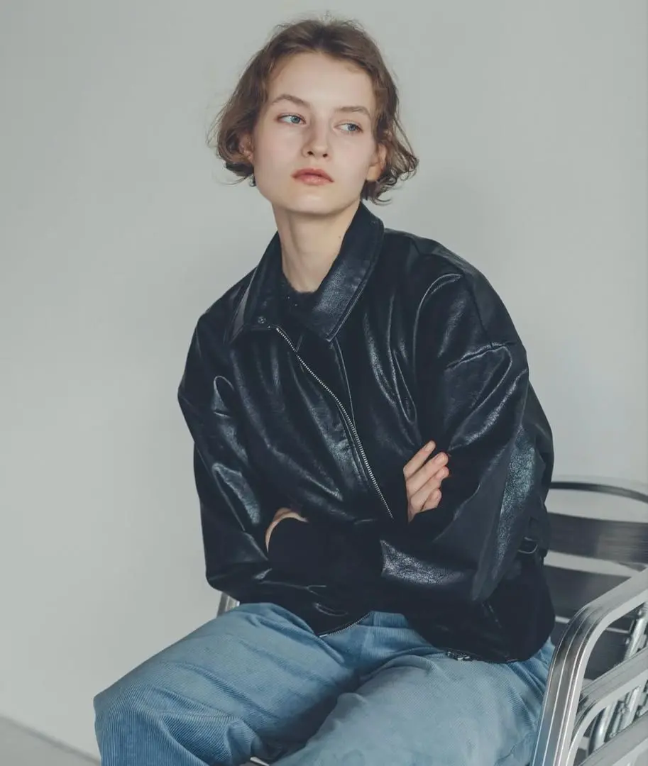 希少 黒入荷！ poff レザーブルゾン勝田里奈 blouson leather back ジャケット・アウター