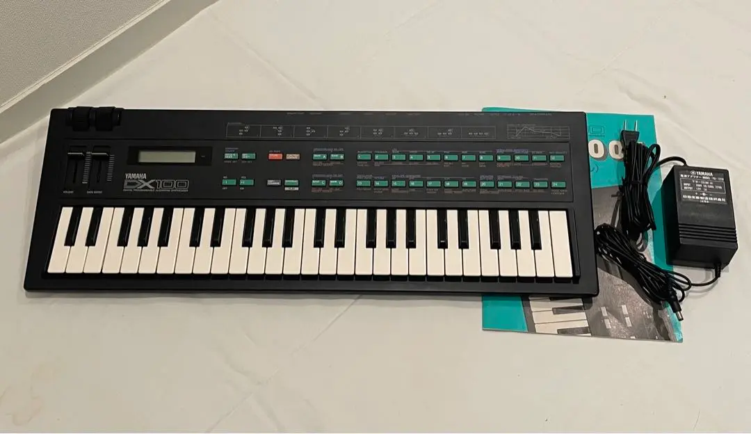 YAMAHA DX27 ヤマハ シンセサイザー キーボード 中古良品 DX100 Yahoo!オークション -「yamaha dx100」(ヤマハ) (キーボード