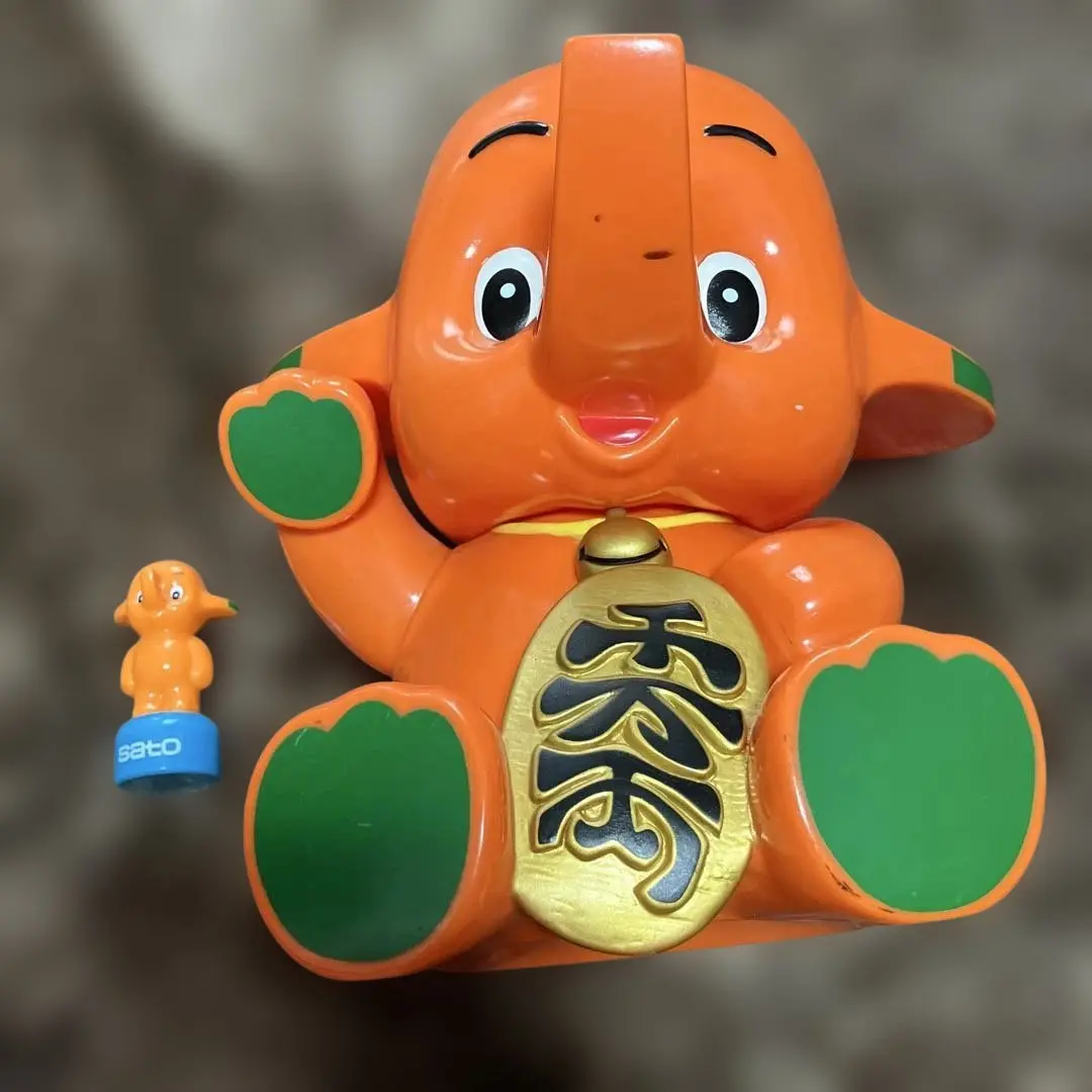 2025年最新】招きサトちゃんの人気アイテム - メルカリ