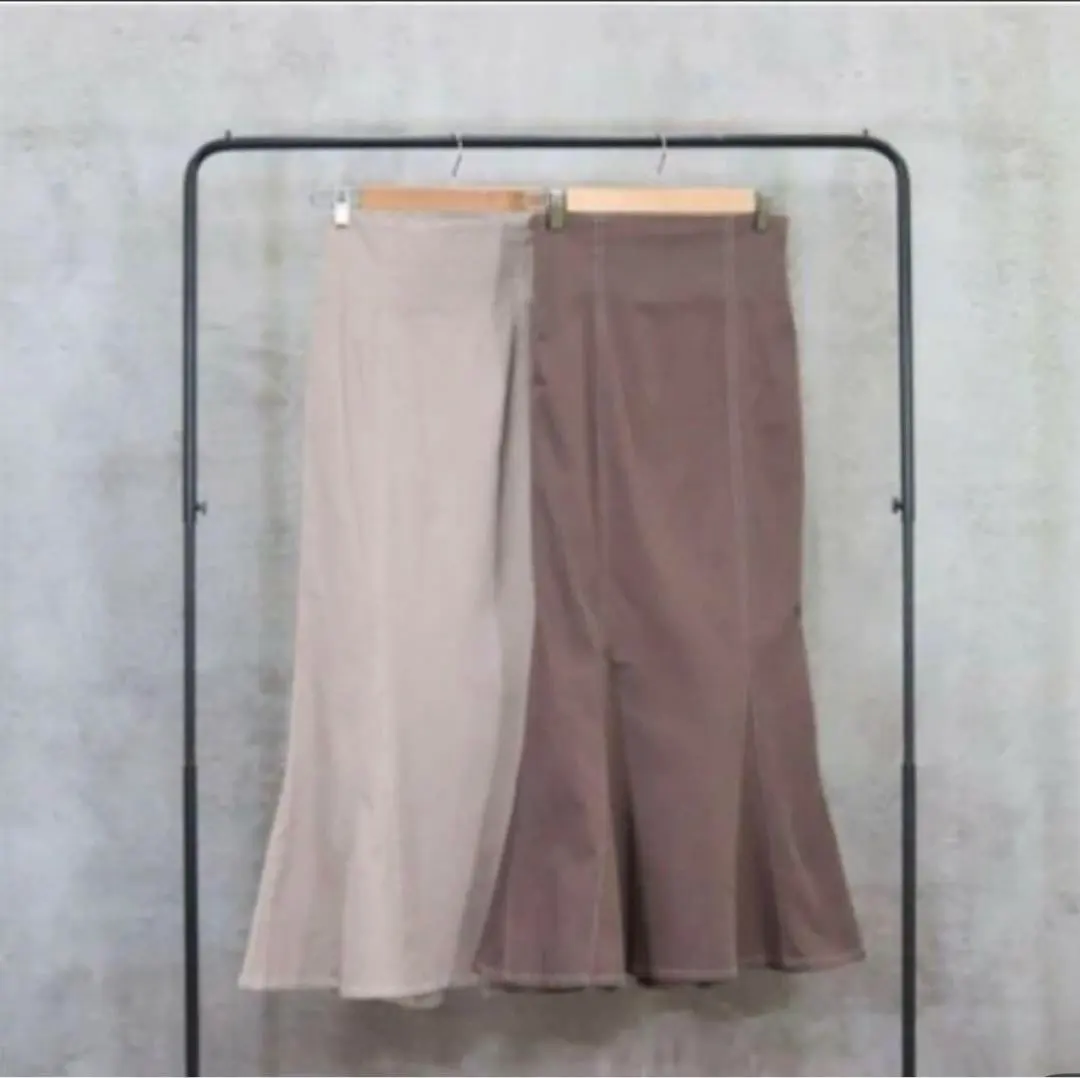 Thumbnail of Shimamura Collaboration Mermaid Tight Skirt