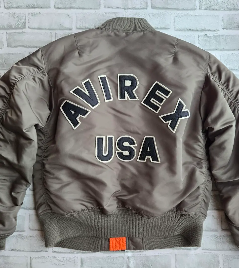 【人気】美品 AVIREX MA-1 USA ロゴ リバーシブル Lサイズ 黒 極美品✨ AVIREXアビレックス MA-1フライトジャケット ブラック