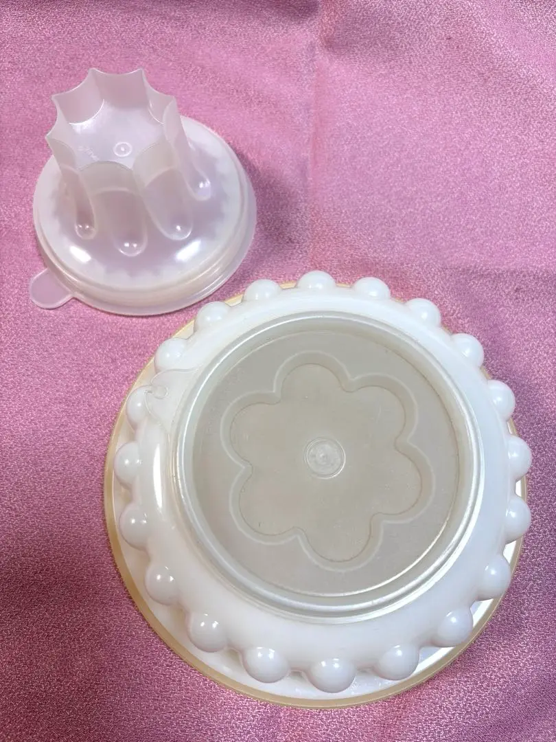 【セブン】Tupperwareメロディーリング他3点おまとめ タッパーウェア TUPPERWARE メロディーリング ゼリー型 - メルカリ