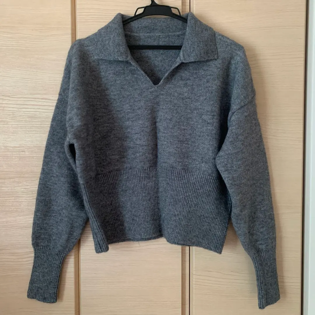Thumbnail of Gray Cropped Short Sweater, Size S, Long Rib